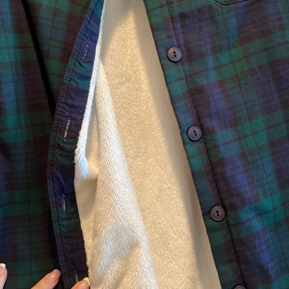 DONATED.  L. L. Bean. Women’s long-sleeve fleece lined jacket. Size L - Picture 4 of 7